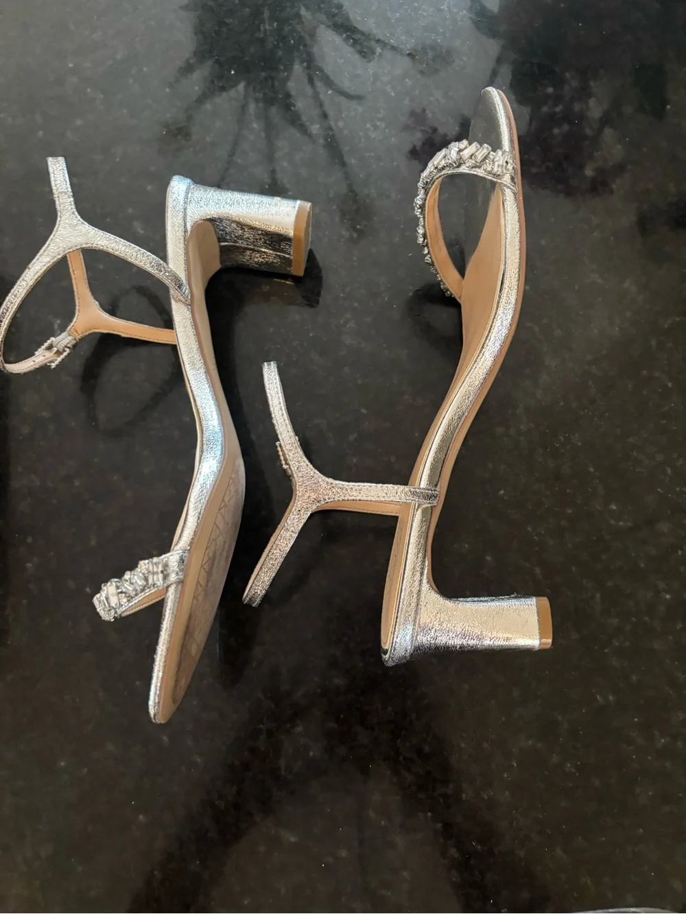 🩷Jewel Badgley Mischka Crystal-Embellished Ankle-Strap silver Heels~Size 10